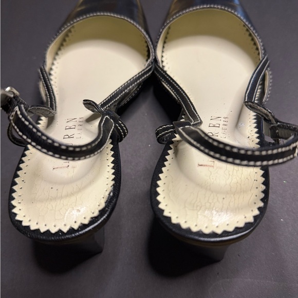 Lauren Ralph Lauren Elegant Women's Real Leather Sling-backs. - Picture 7 of 7
